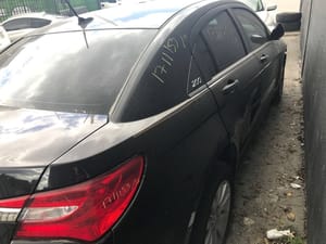2013 Chrysler 200