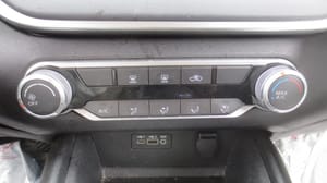 2020 Nissan Altima Temp Control