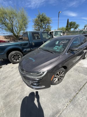 2015 Chrysler 200
