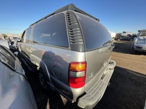 2003 GMC Sub150