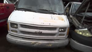 2000 GMC Expr35
