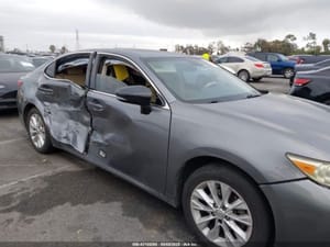 2013 Lexus Es300h