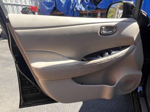 2011 Nissan Leaf