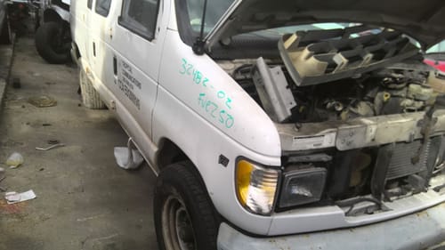 2002 Ford E-250