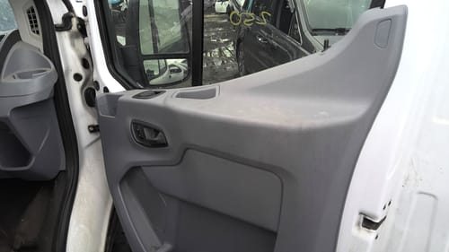 2017 Ford Tra250