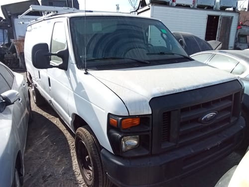 2013 Ford E-150