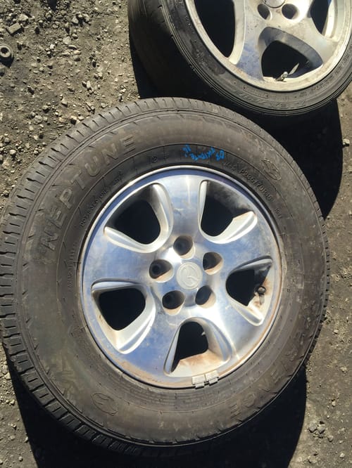 2003 Mazda Tribute