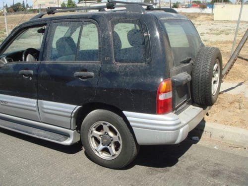 2001 Chevrolet Tracker