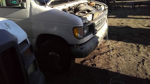 2000 Ford E-250