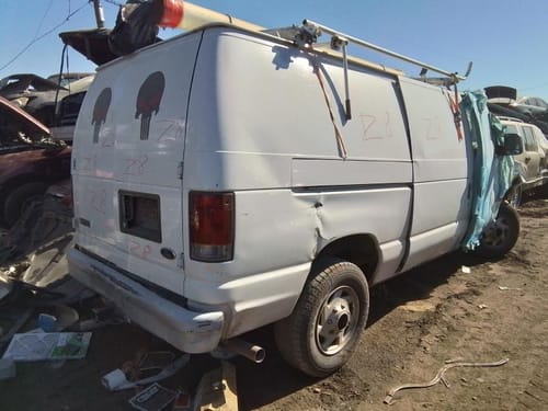 2003 Ford E-250