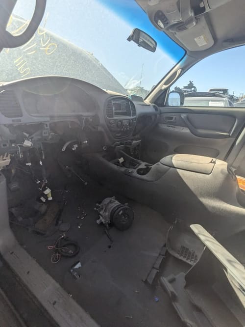 2003 Toyota Sequoia