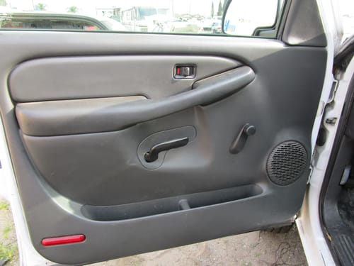 2003 GMC Silv25