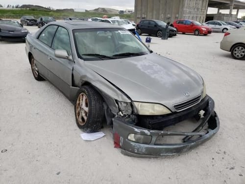 1999 Lexus Es300