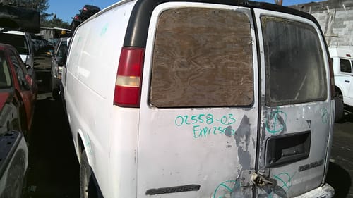 2003 GMC Expr25