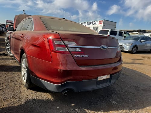 2014 Ford Taurus