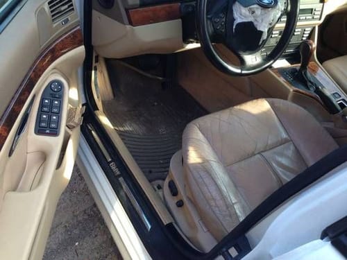2000 BMW 528i