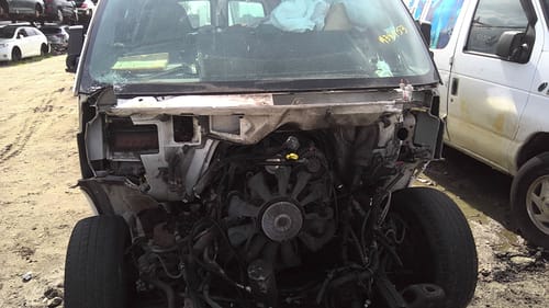 2005 GMC Expr25