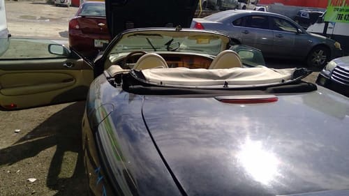 2000 Jaguar Xk8