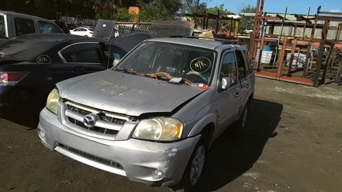 2005 Mazda Tribute