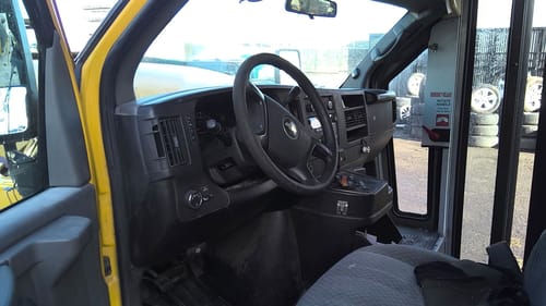 2009 GMC Expr35