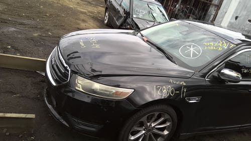 2014 Ford Taurus