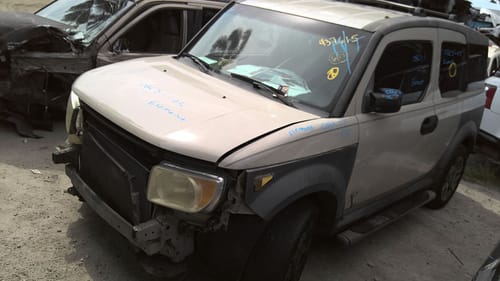 2005 Honda Element