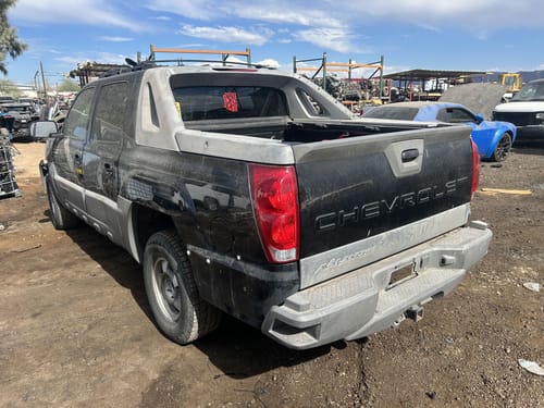 2002 GMC Aval15