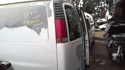 2000 GMC Expr35