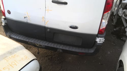 2015 Ford Tra250