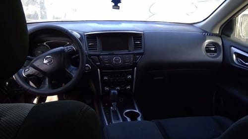 2017 Nissan Pathfinder