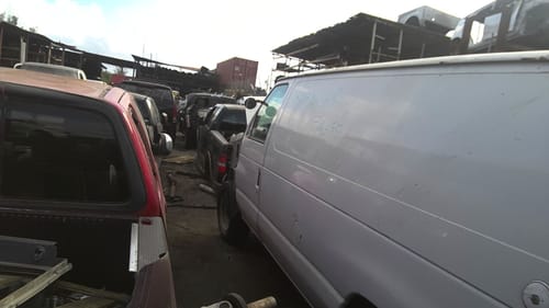 2002 Ford E-250
