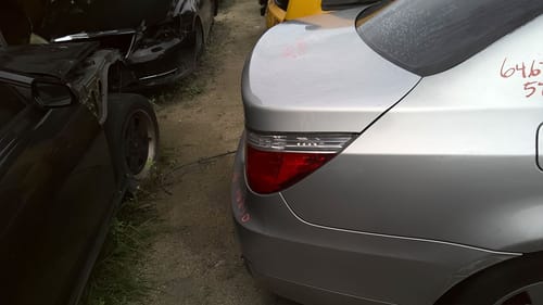 2010 BMW B528i