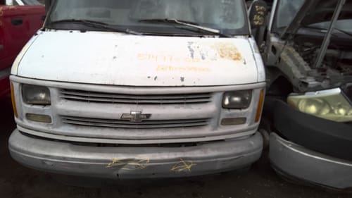 2000 GMC Expr35