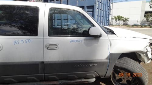 2003 GMC Aval15