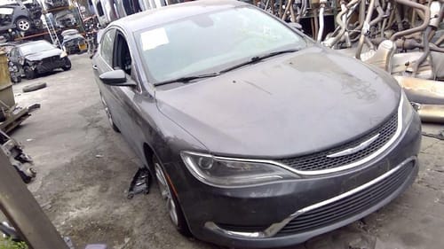 2015 Chrysler 200