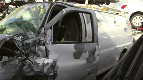 2004 GMC Expr15