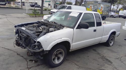 2000 GMC S10s15