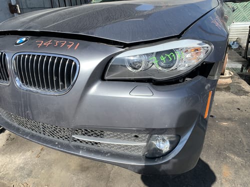 2011 BMW B528i