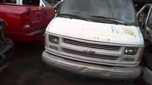 2000 GMC Expr35