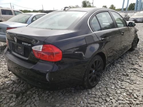 2005 BMW 330i