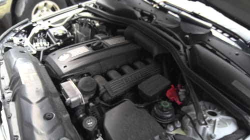 2010 BMW B528i