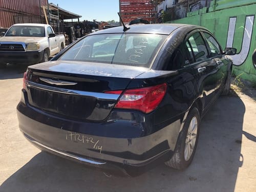 2014 Chrysler 200