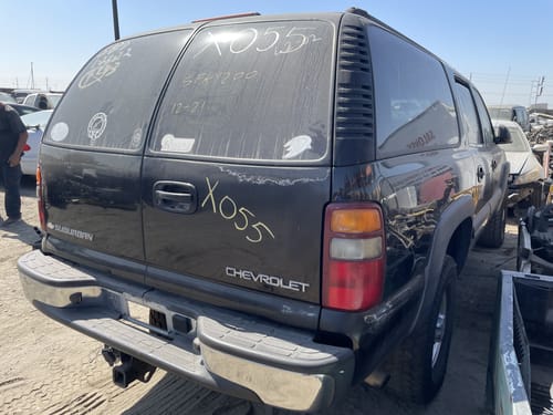 2003 GMC Sub250