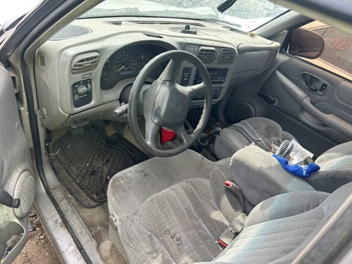 2000 GMC S10s15