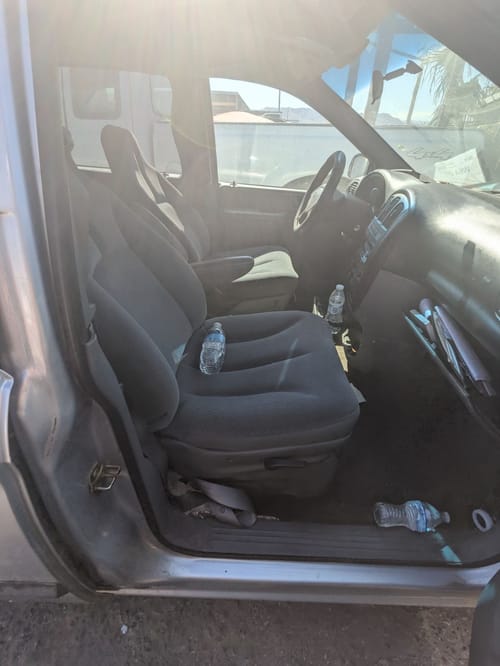 2004 Dodge Caravan