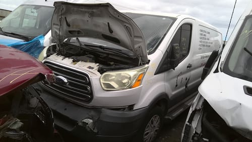 2016 Ford Tra250