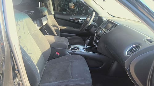2016 Nissan Pathfinder
