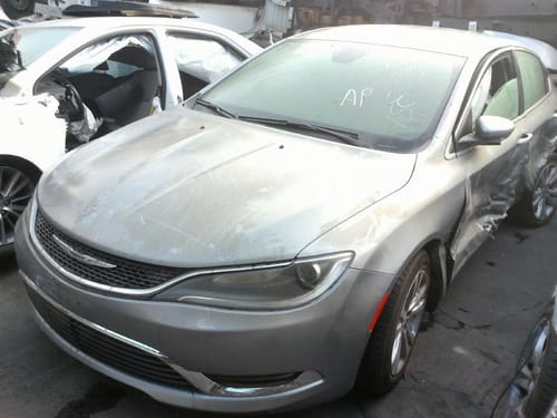 2015 Chrysler 200