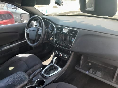 2013 Chrysler 200