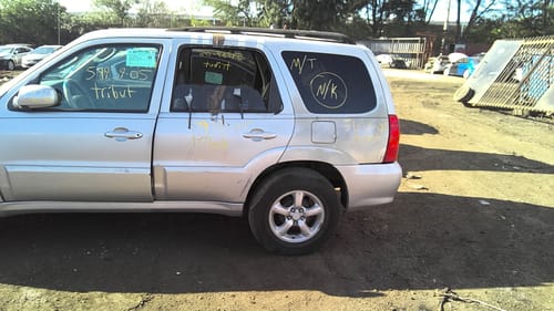 2005 Mazda Tribute